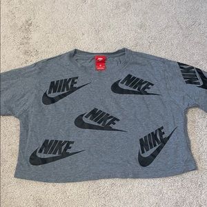 Nike logo grey cropped workout tee